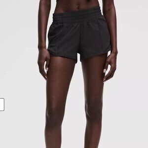 Lululemon Hotty Hot High-Rise Lined Short 2.5" - Size 4 - Black